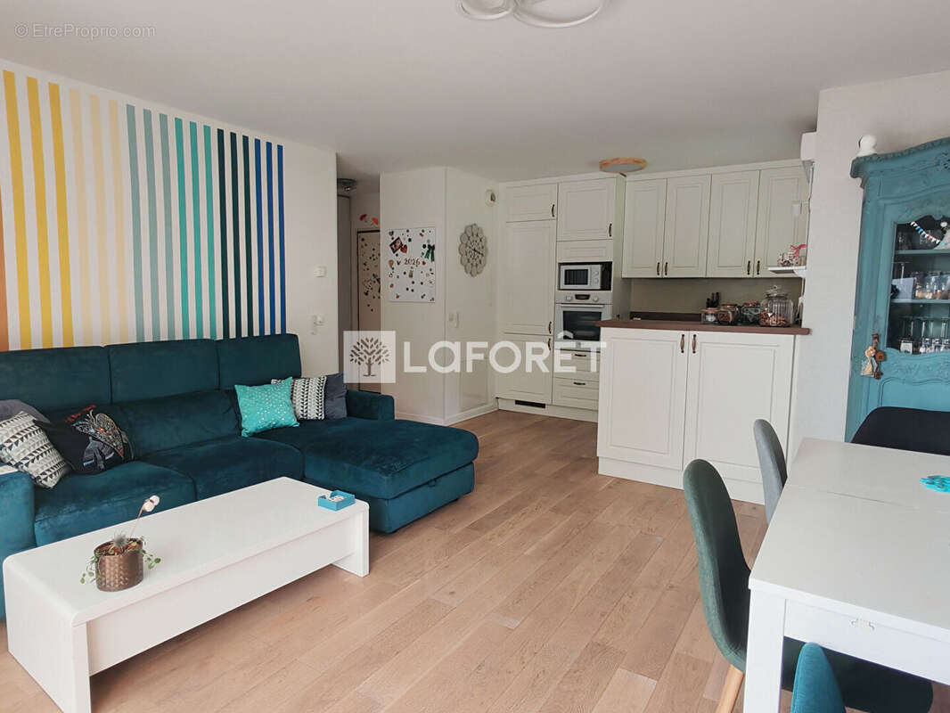 Appartement à JUVISY-SUR-ORGE
