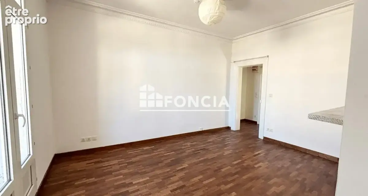 Montpellier Écusson – Appartement T4 84 m² avec vue sur la Comédie, dernier étage - photo 2