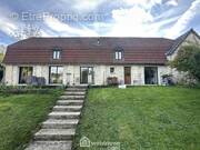 Magnifique longère en pierres avec commodités de plain pied - Maison à ORGEVAL