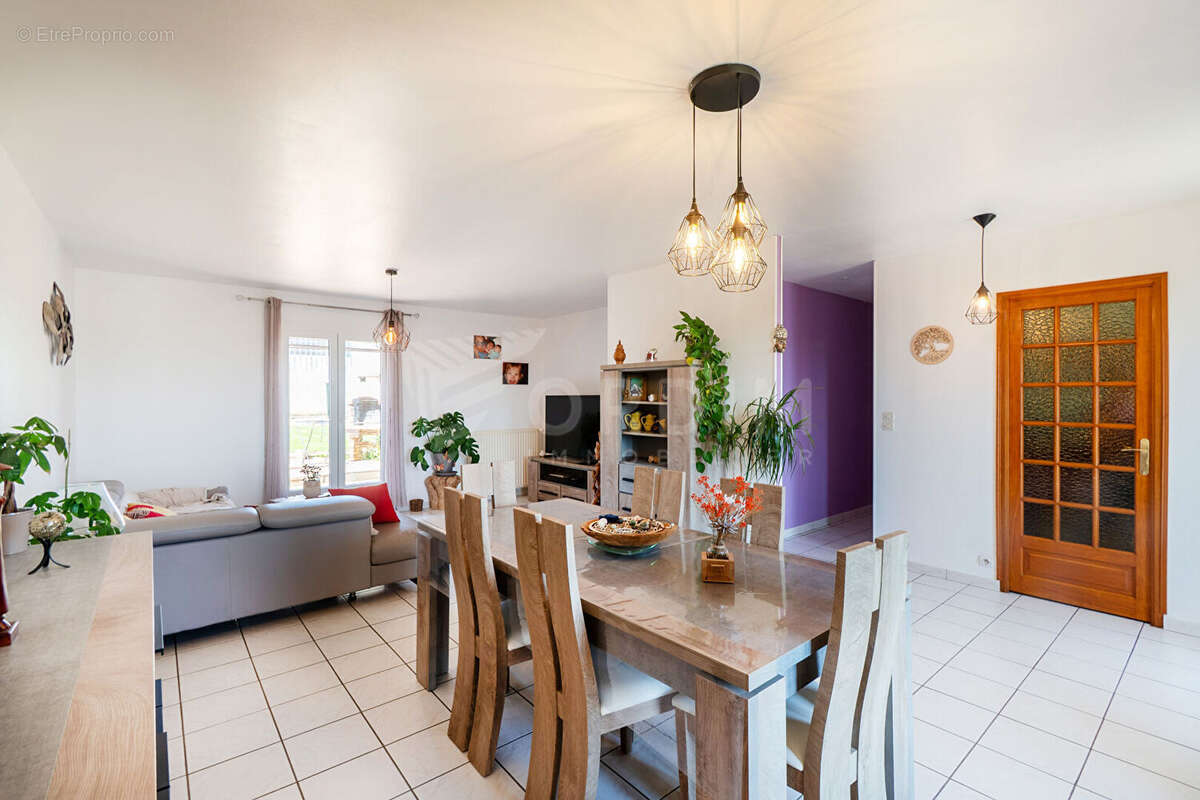 Maison à LIGNORELLES