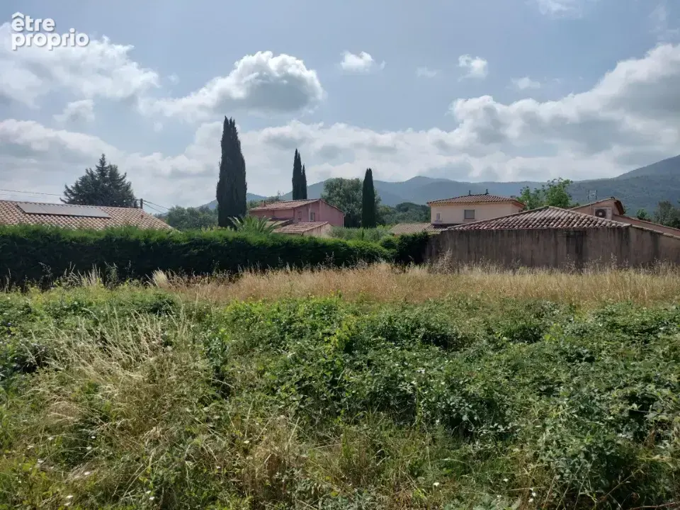 Terrain 816 m² à Gonfaron  - photo 4