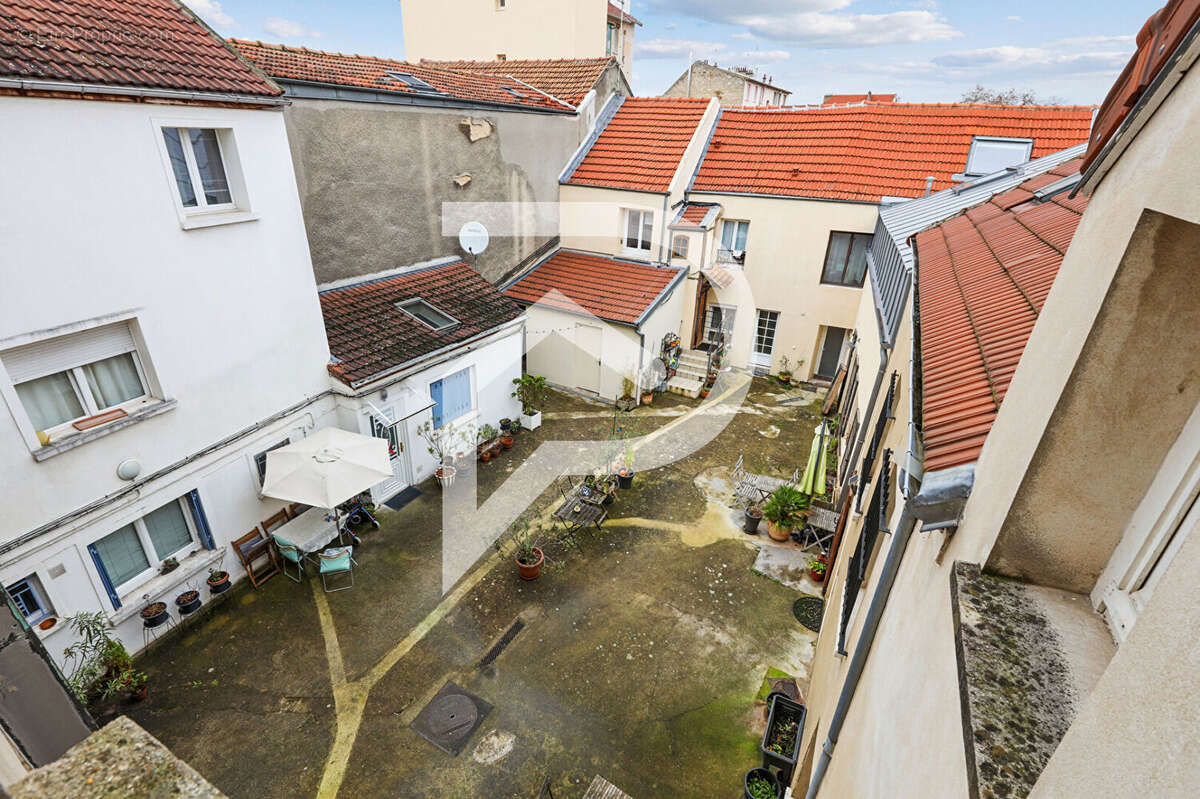 Appartement à COLOMBES