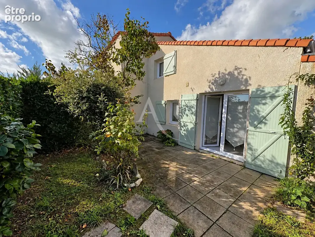 Maison à SAINT-VINCENT-SUR-JARD
