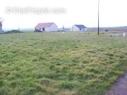 Terrain à MONTREUIL-SUR-BRECHE