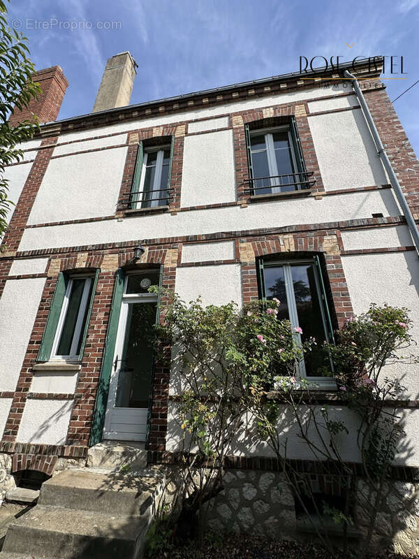Maison à CHARTRES