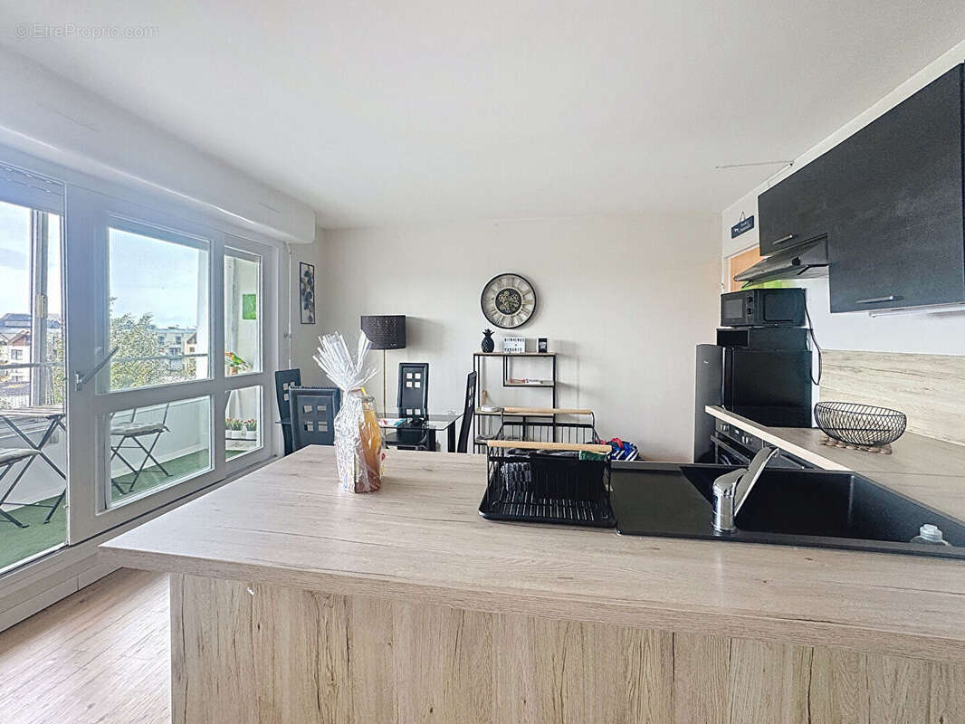 Appartement à COURSEULLES-SUR-MER