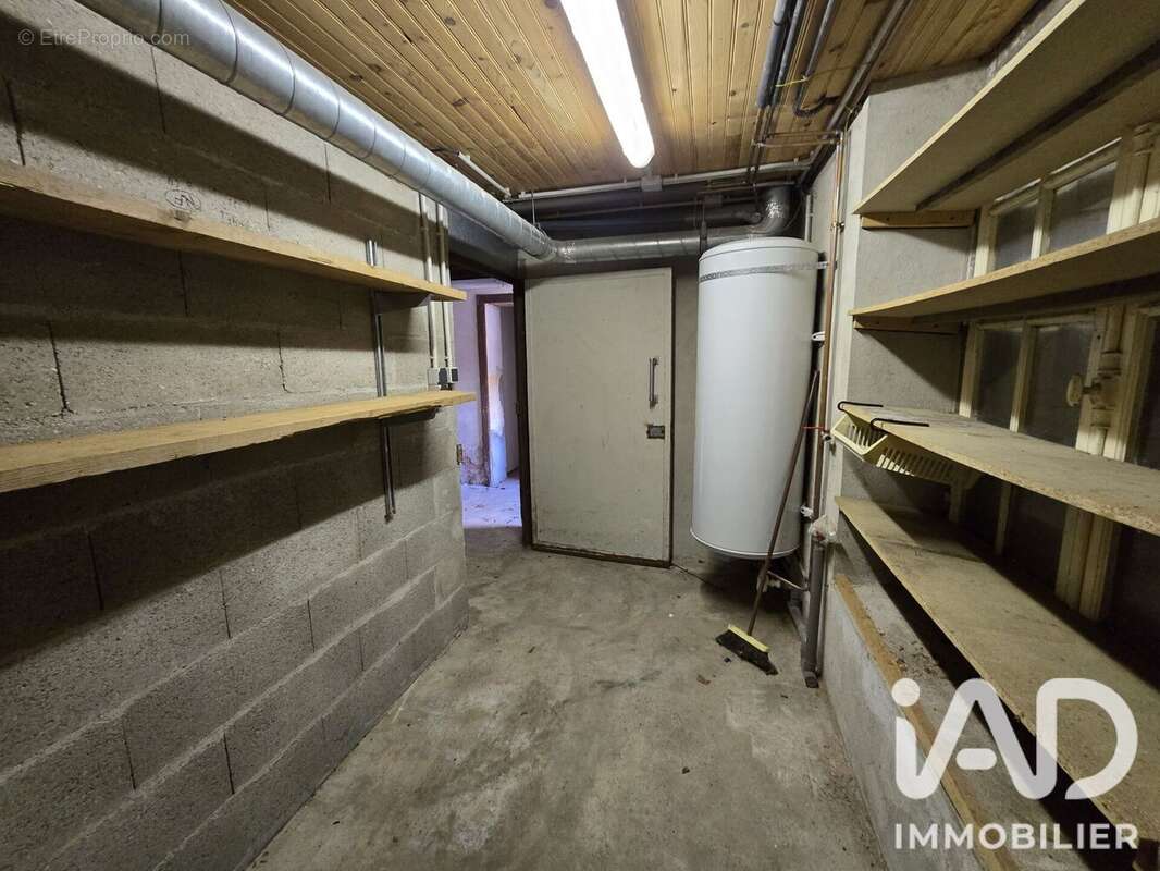 Appartement 38 m² à Blois  - photo 7