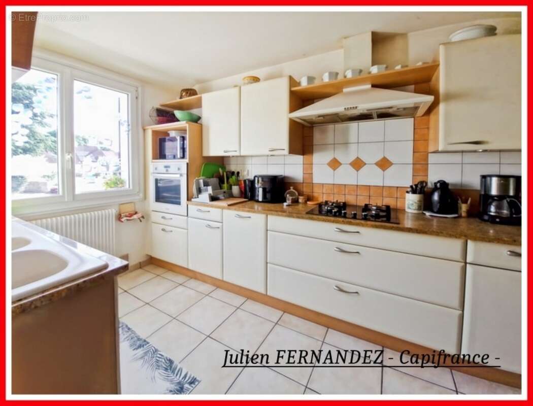 Dpt Vienne (86), à vendre CHÂTELLERAULT Maison P5 de 105m² - Terrain de 286m² - photo 4