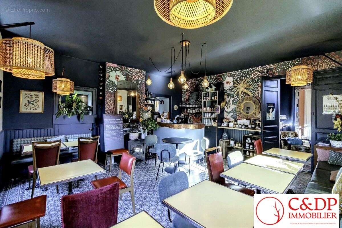 Maison à MONTBAZENS