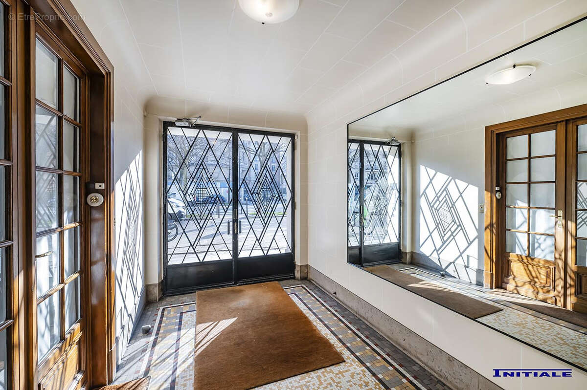 Appartement à PARIS-15E