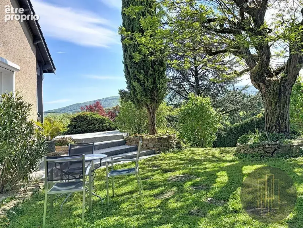 Dommartin La Chicotière - Maison avec vue, piscine et 2 500 m² de terrain - photo 17