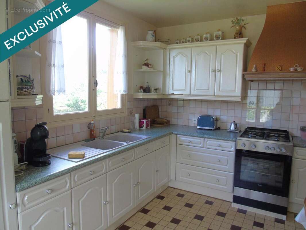 Maison 77 m² à Sideville  - photo 5