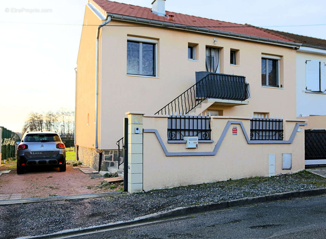 Maison à CUSSET