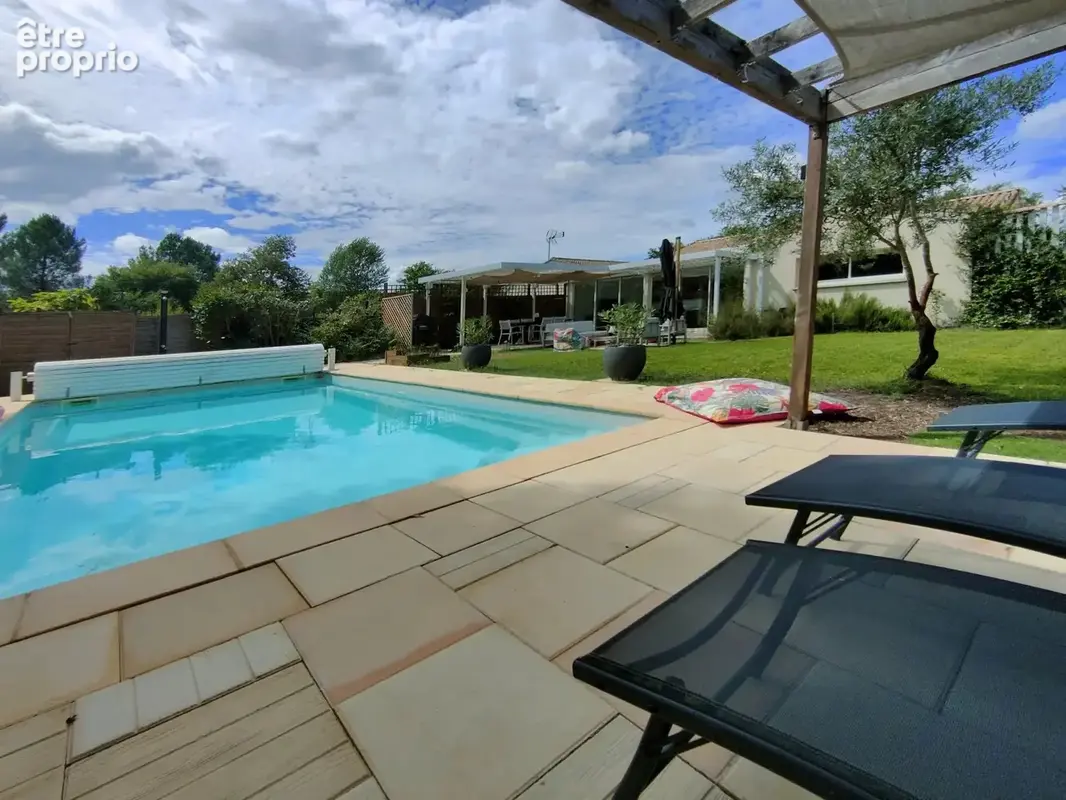SAUCATS - Maison de 156 m² sur un terrain de 900 m² - photo 4