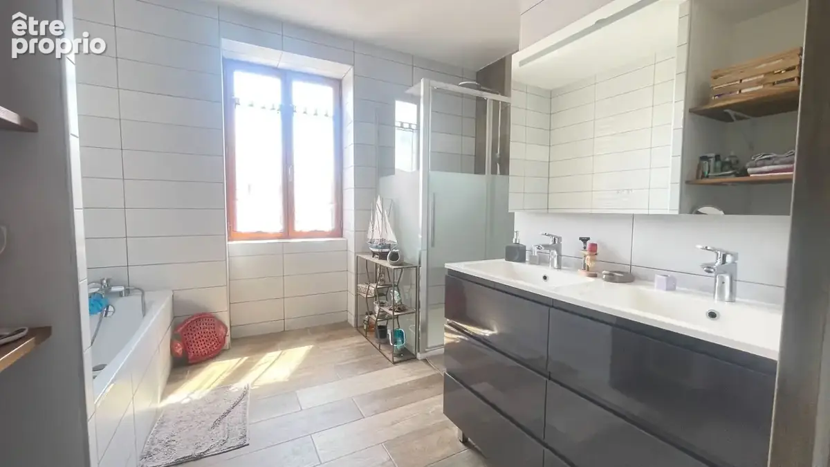 Maison Auberives Sur Vareze 3 pièce(s) 105 m2 - photo 9