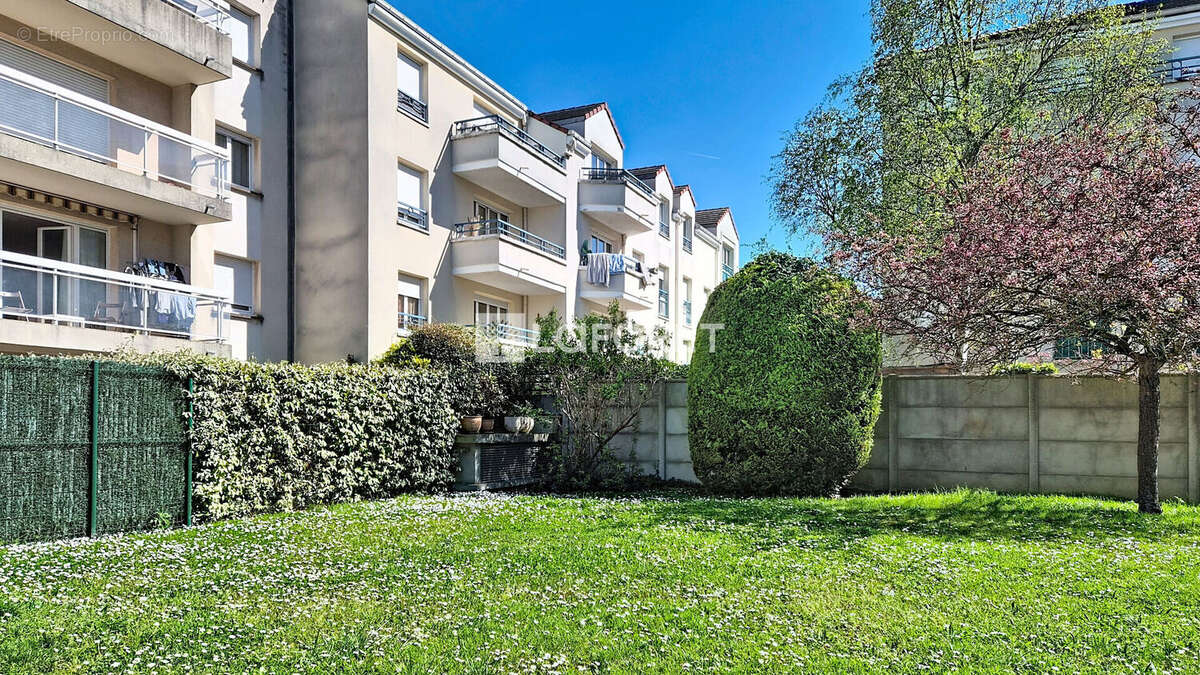 Appartement à LIMEIL-BREVANNES