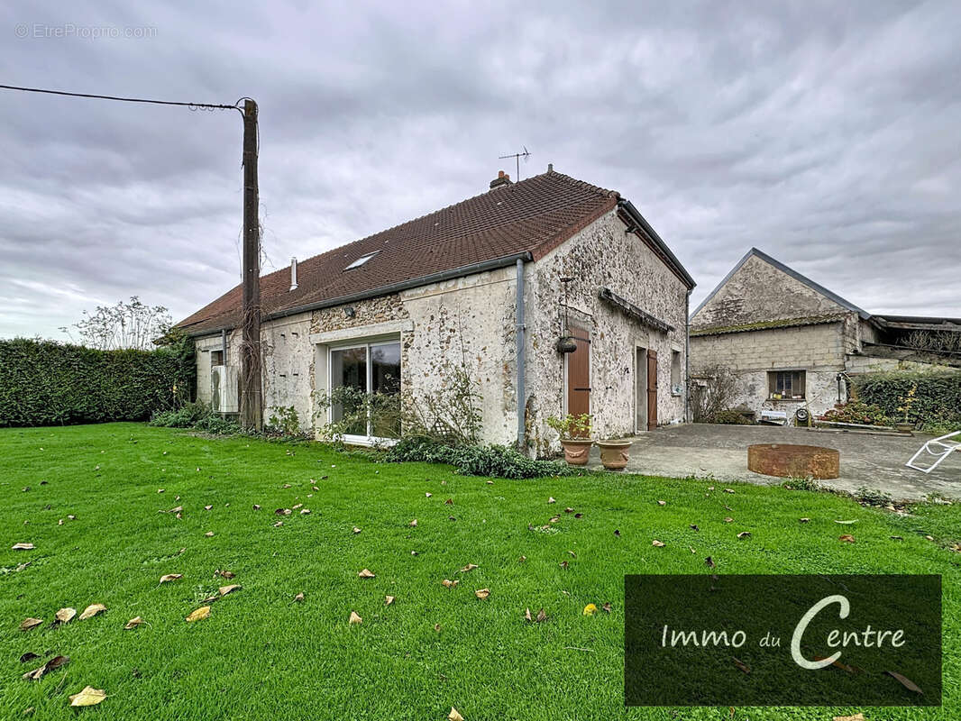 Maison à MONTMIRAIL
