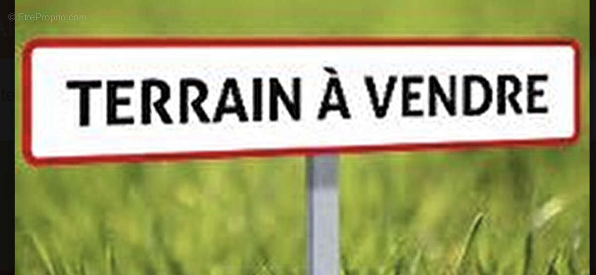 Terrain à HARGARTEN-AUX-MINES