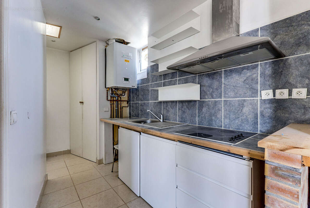Appartement à PARIS-14E