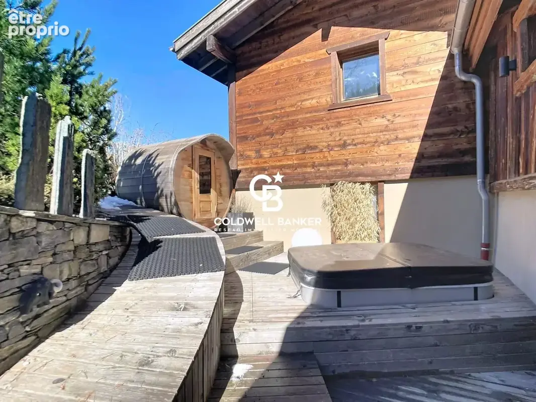 Chalet mitoyen - 121 m² - 5 chambres - Les Houches - photo 11