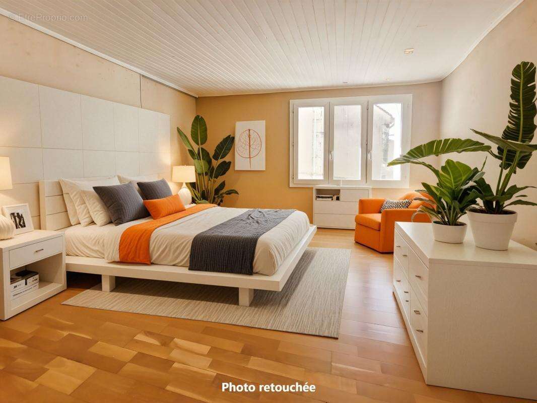 Maison à PONT-SAINT-ESPRIT