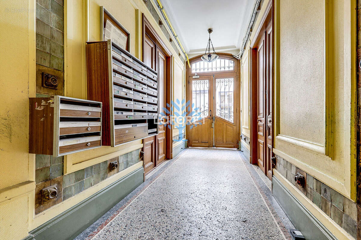 Appartement à PARIS-11E