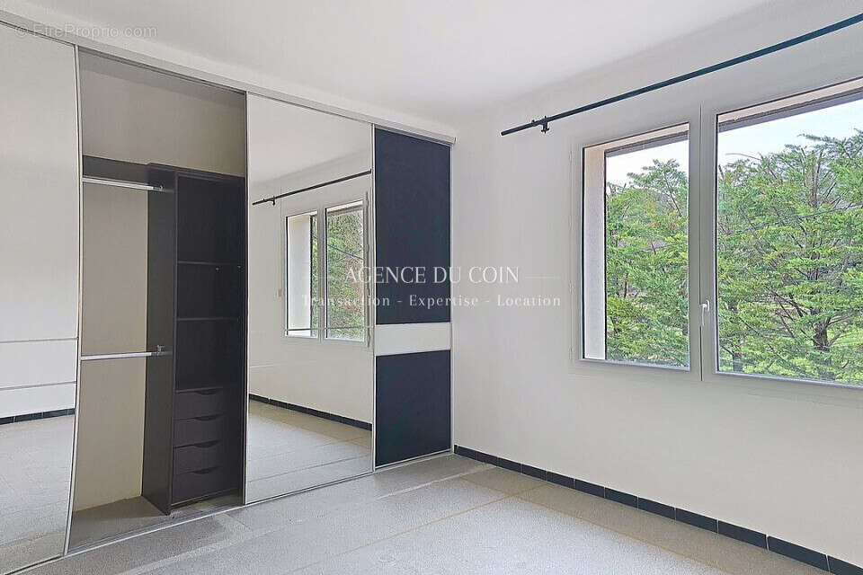 Appartement à DRAGUIGNAN