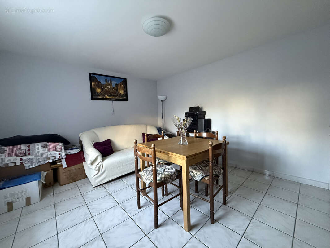 Maison à LE BLANC-MESNIL