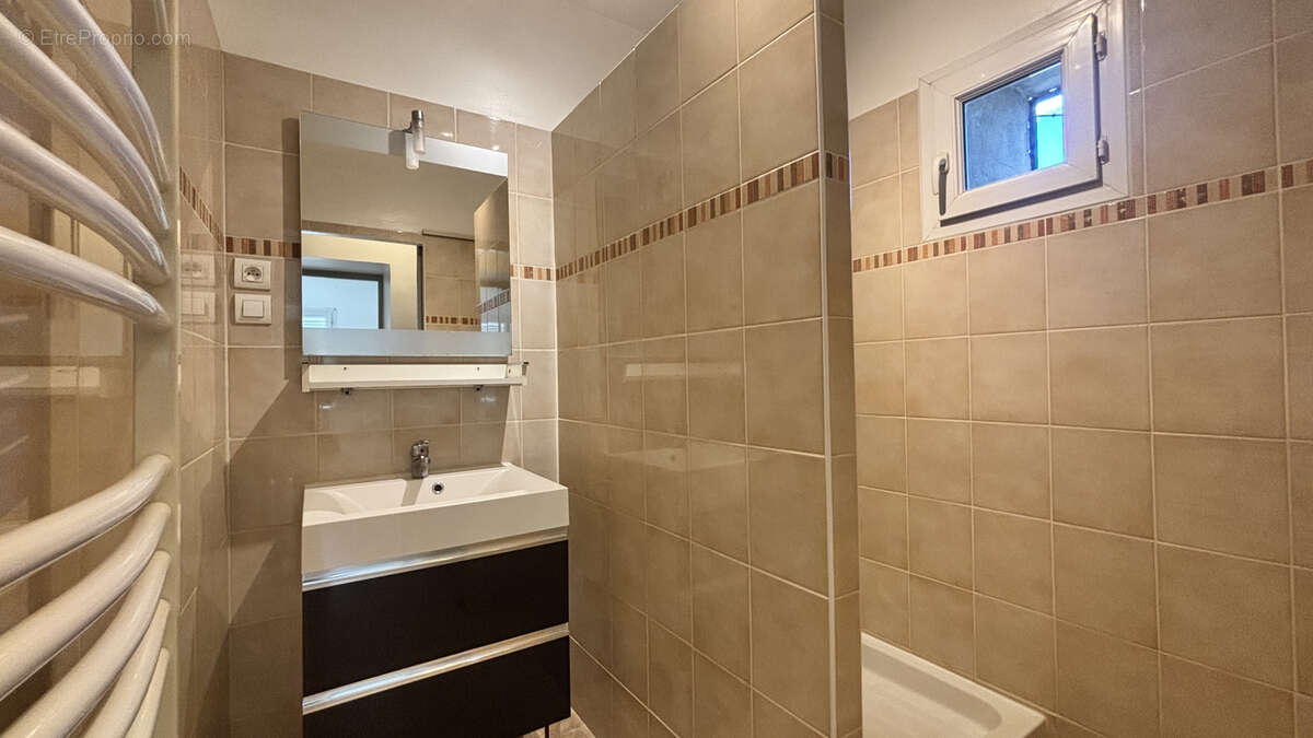 Appartement à LE PONTET