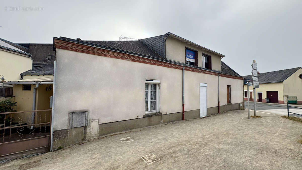 Maison à NORT-SUR-ERDRE