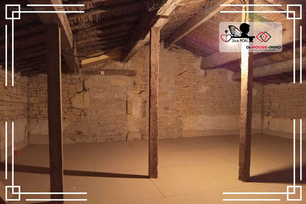 Maison à CHAILLE-LES-MARAIS