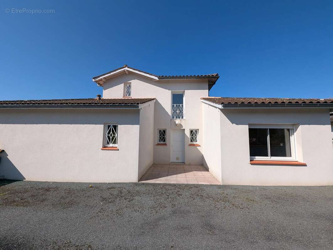 Maison à VILLENEUVE-SUR-LOT