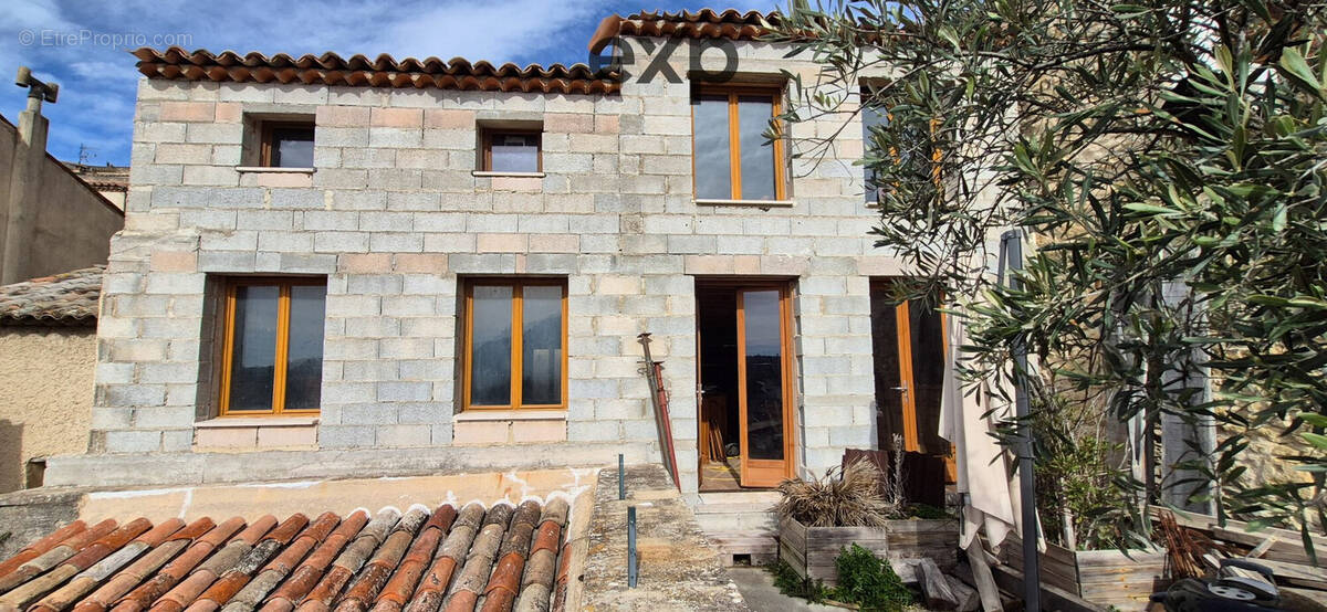 Maison à ANSOUIS