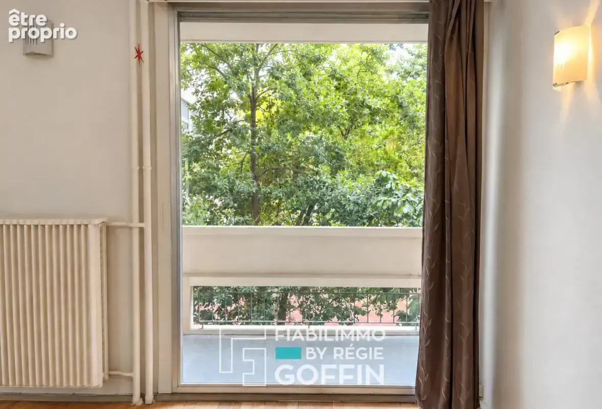 Monplaisir   t4 traversant de 89 m2   balcon, parking et cav - photo 4