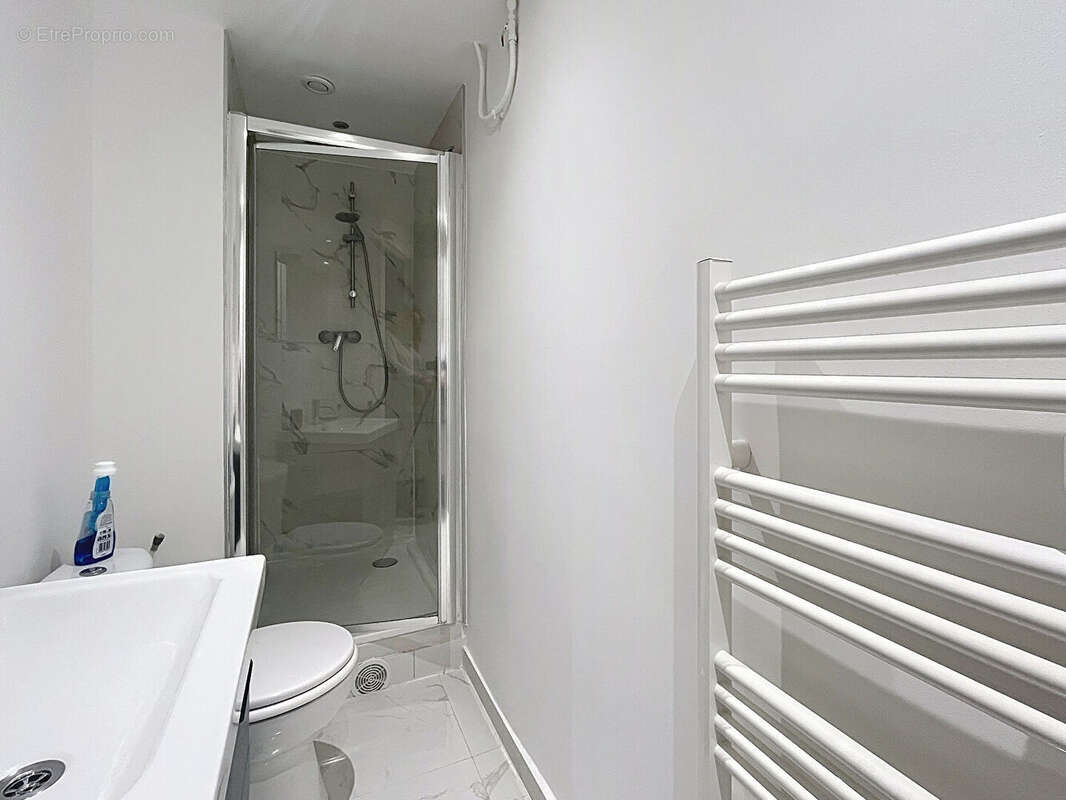 Appartement à SURESNES