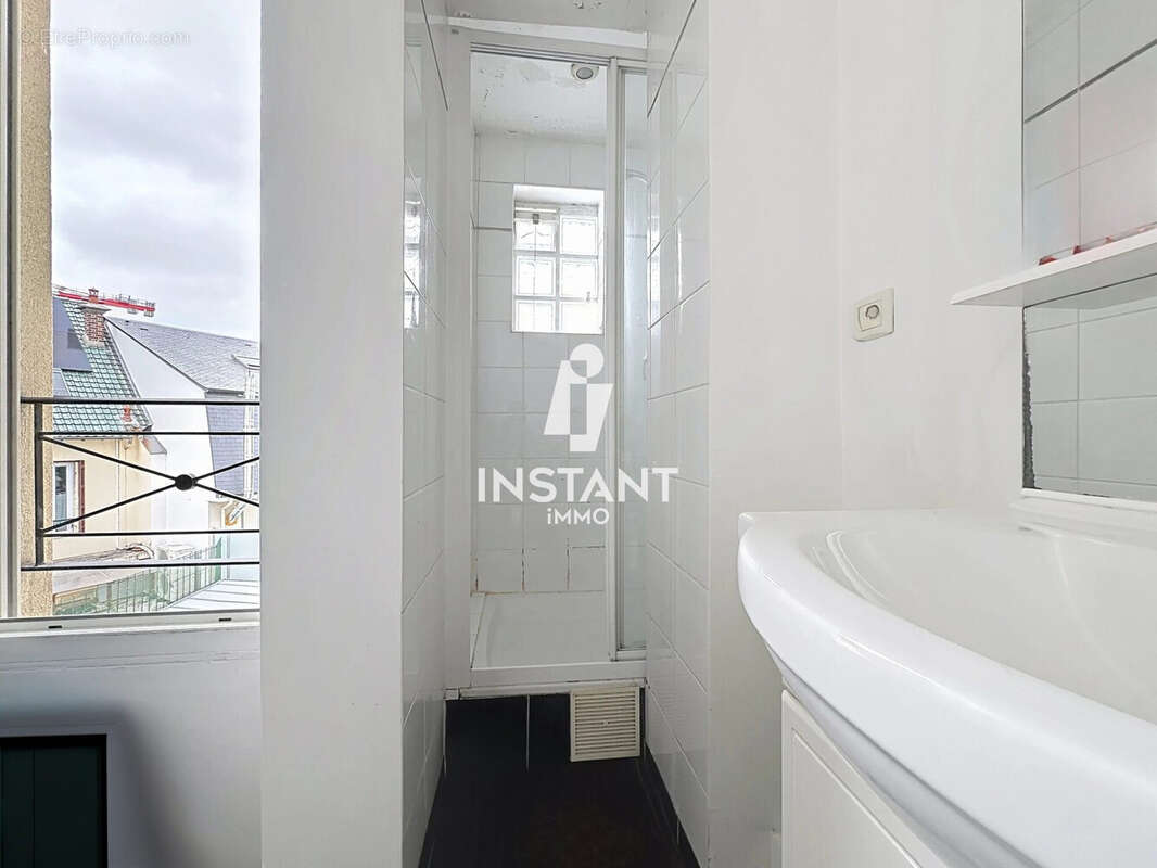 Appartement à SAINT-MAUR-DES-FOSSES