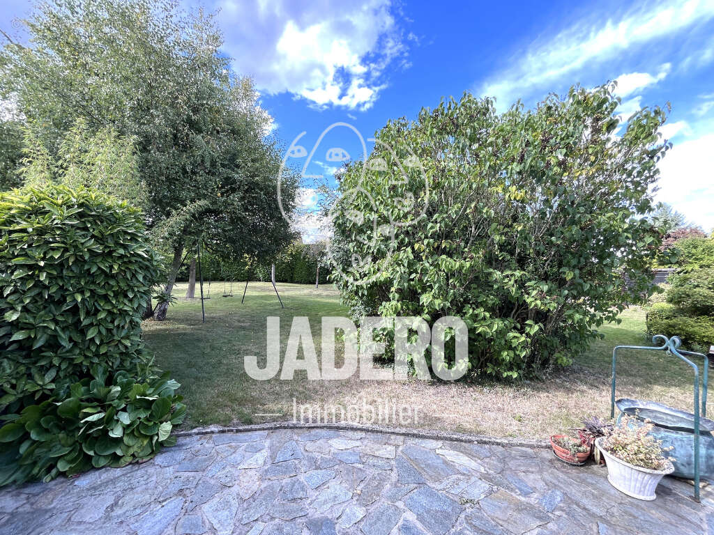 Maison à LE MESNIL-ESNARD