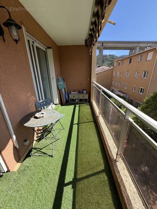 La Trinité – 3 pièces avec balcon, vue verdure et calme, résidence  tennis – DPE C - photo 7