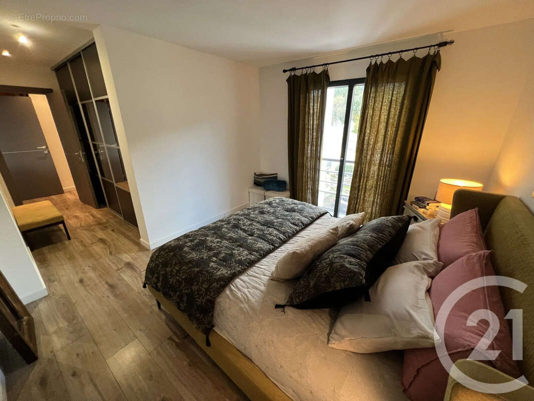 Appartement à SANTA-MARIA-DI-LOTA