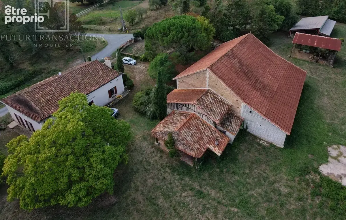 Propriété avec étangs sur 35 ha - photo 23