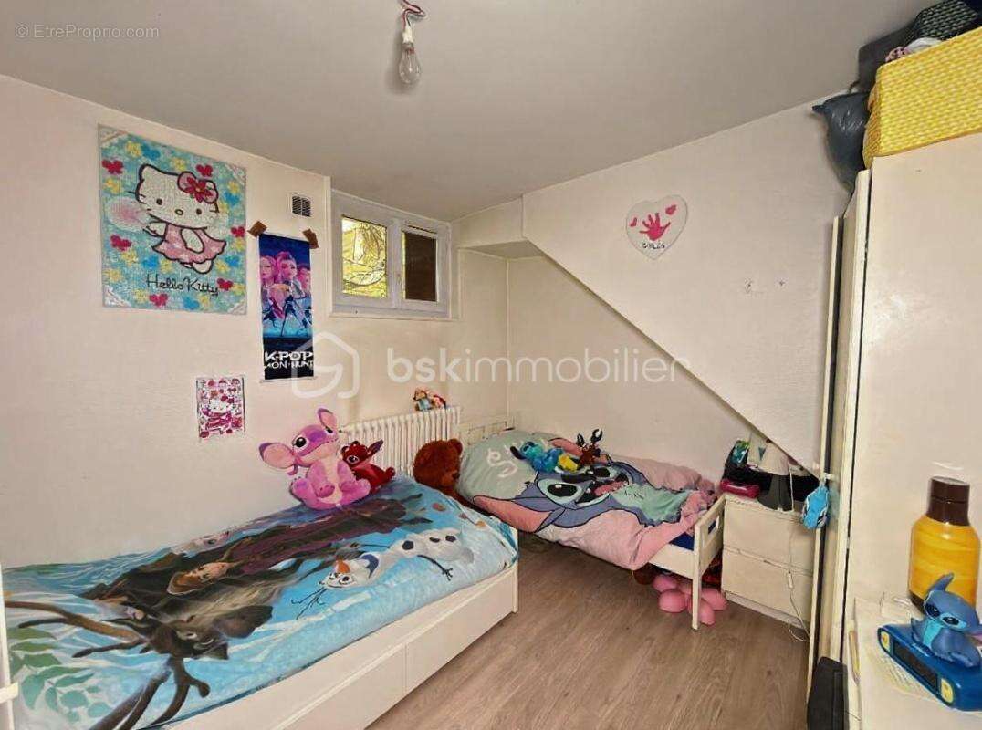 Maison à LES PAVILLONS-SOUS-BOIS