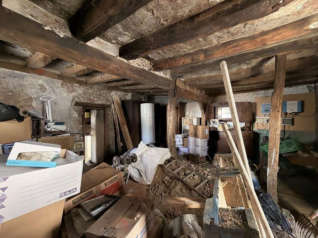 Maison à MONTS