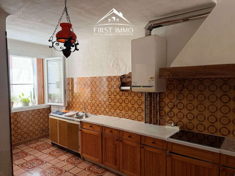 Maison à VELAUX