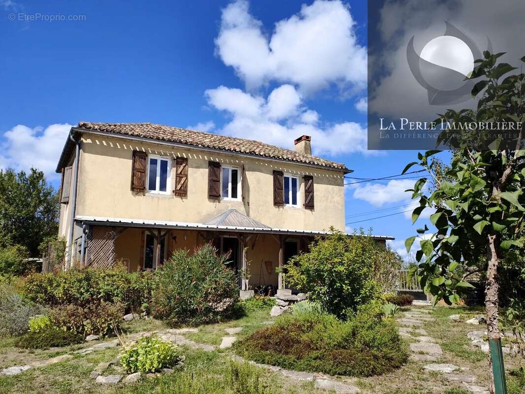Maison 155 m² à Caussade  - photo 7