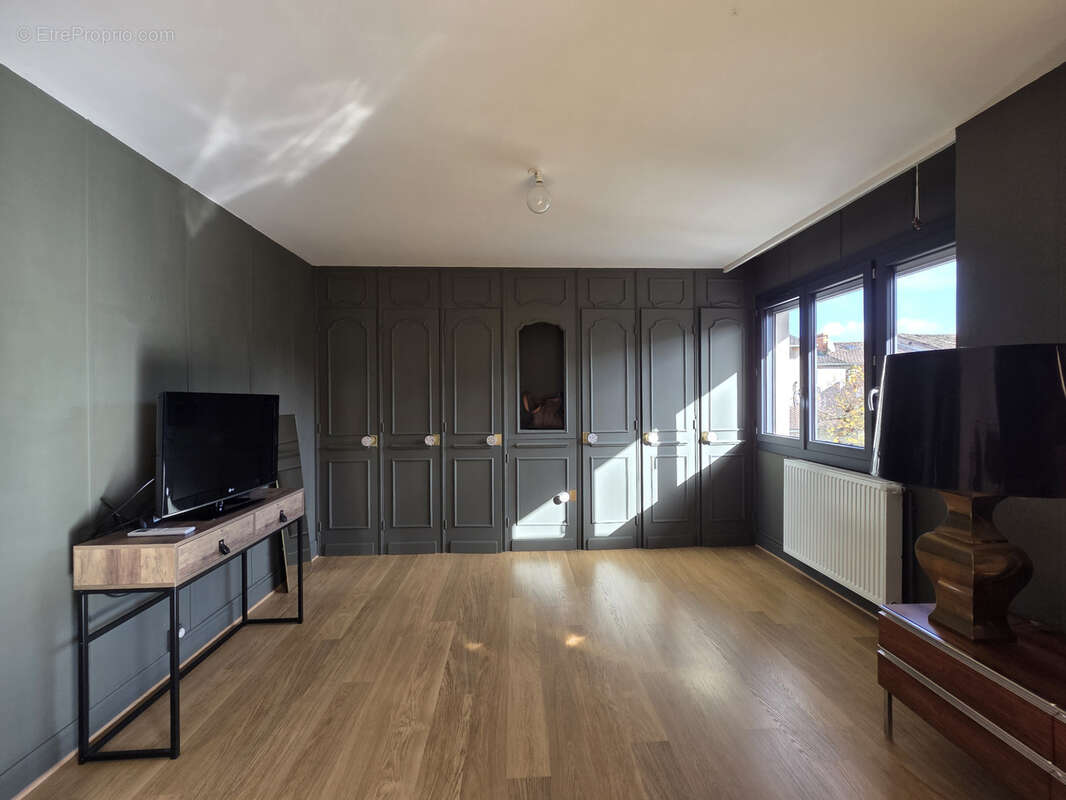 Maison à MIRAMONT-DE-GUYENNE