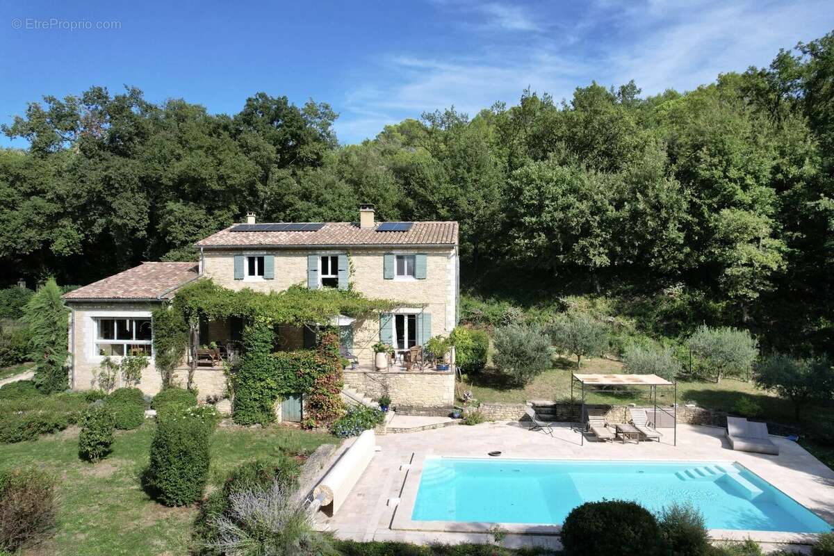 Maison à UZES