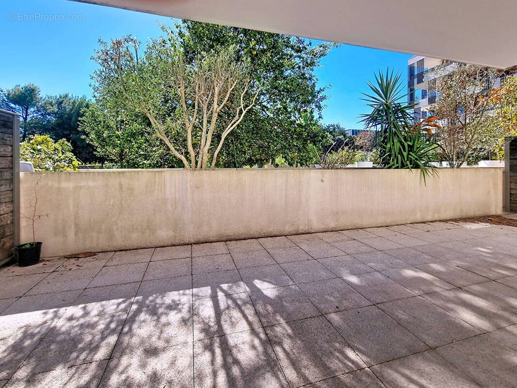 Appartement à JUVIGNAC