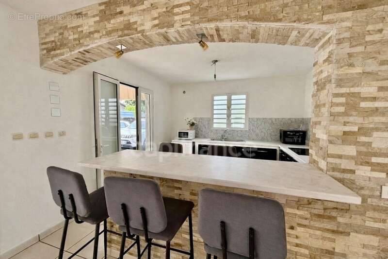 Maison à BRAS-PANON