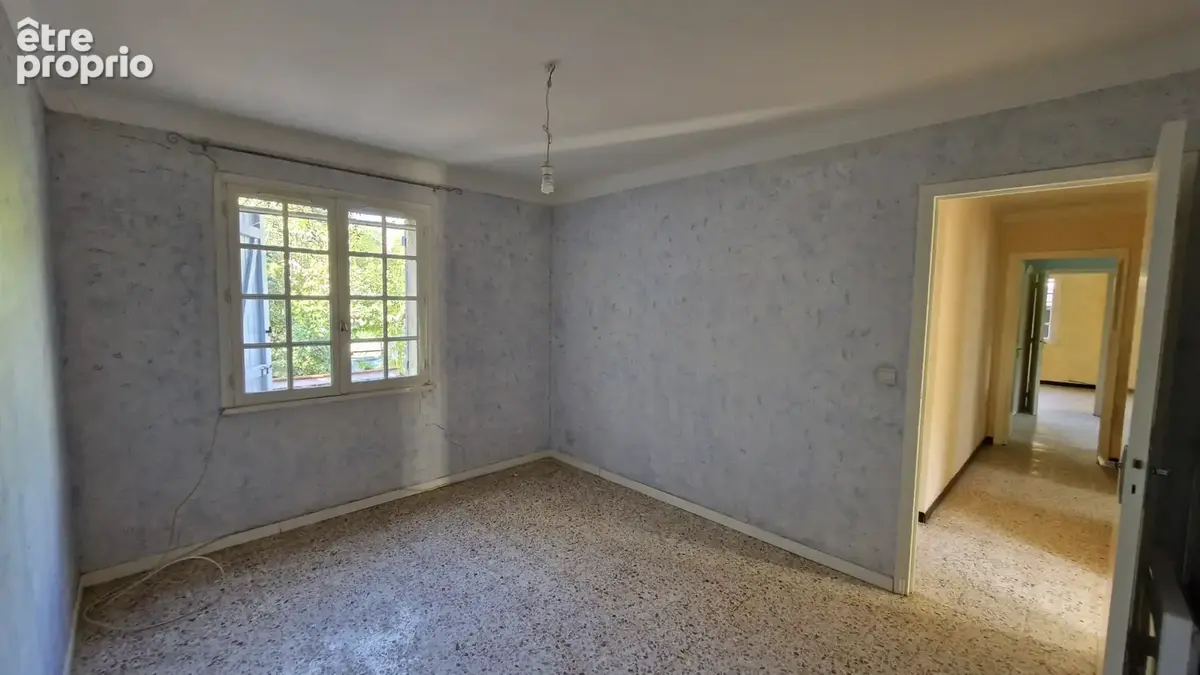 maison de 90m2 de type t4 à rénover. - photo 13