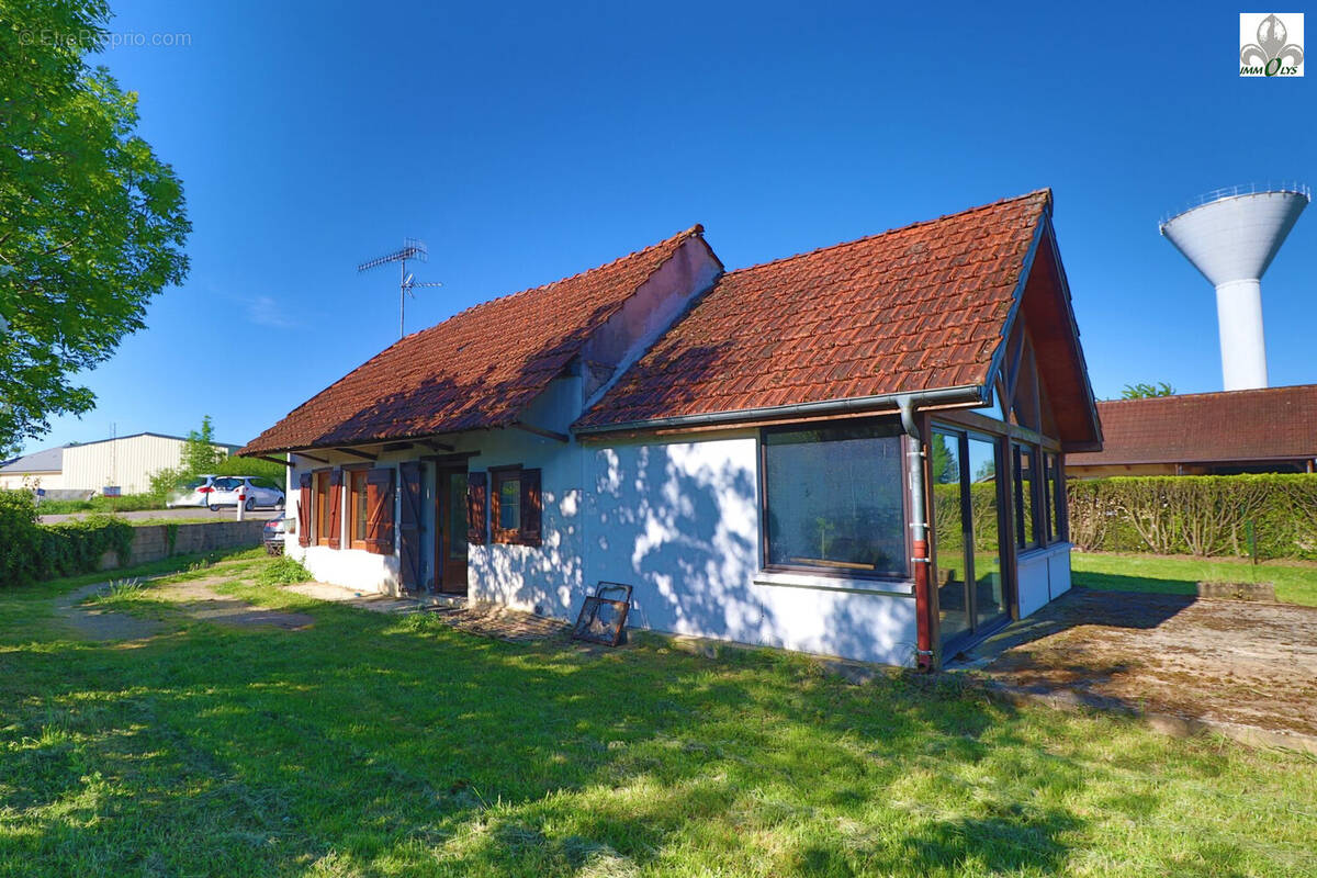 Maison à NAVILLY